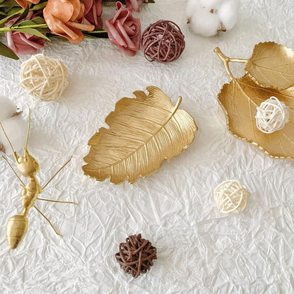 Small Leaf Shaped Trinket Dish, Decorative Gold Jewelry Dish Tray, Ring Hodler Dish Jewelry Organizer